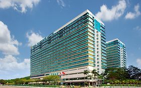 โรงแรมรีกัล ริเวอร์ไซด์